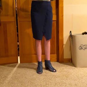 Cute blue Loft skirt